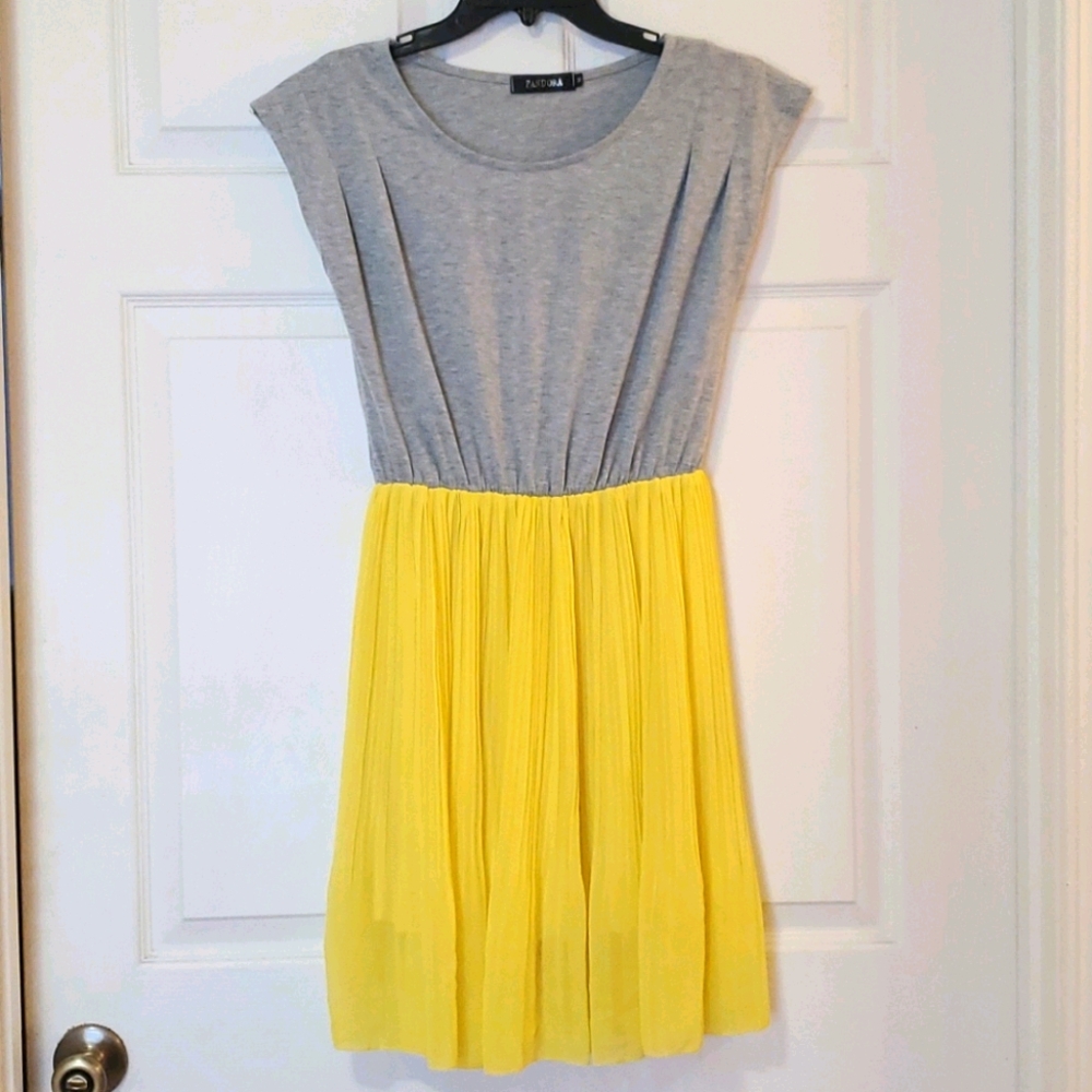 2021 Pantone Colors Junuor Dress